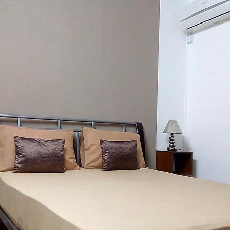 Flambeau 2 Bedroom Apartment Тро-о-Біше Екстер'єр фото