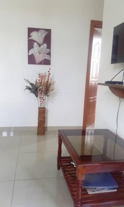 Flambeau 2 Bedroom Apartment Тро-о-Біше Екстер'єр фото